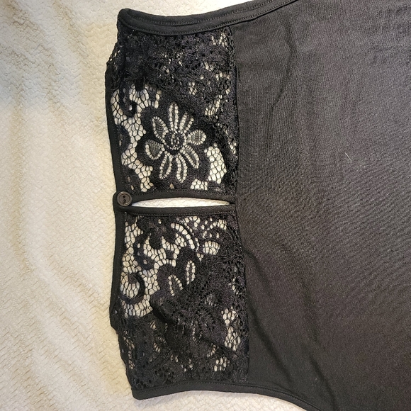 Disney Coco Day of the Dead Top - Picture 4 of 4